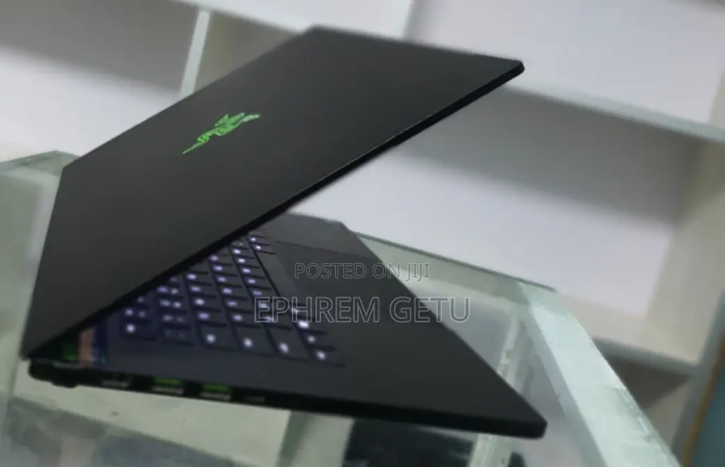 New Laptop Razer Blade 16GB Intel Core I7 SSD 1T