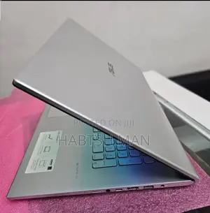 New Laptop Asus VivoBook 15 X505BA 8GB Intel Core I5 HDD+SSD 500GB
