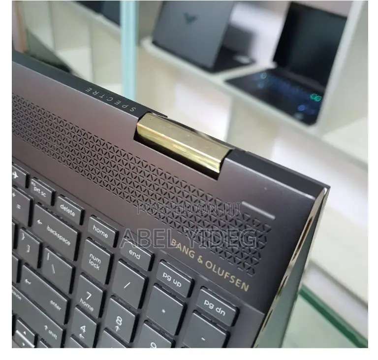 New Laptop HP Spectre X360 16GB Intel Core I7 SSD 512GB