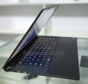 New Laptop Razer Blade 16GB Intel Core I7 SSD 1T