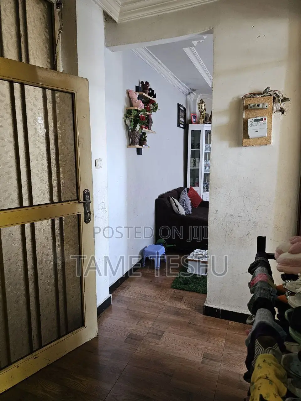 Furnished 3bdrm House in Hayat, Bole for sale