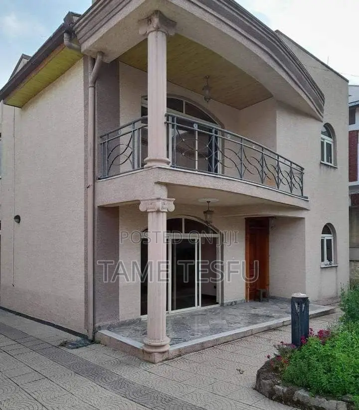 Furnished 6bdrm House in Hayat, Bole for sale