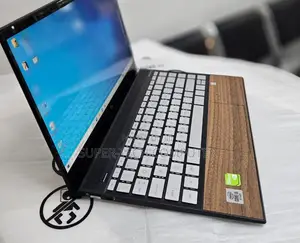 New Laptop HP Envy 14 8GB Intel Core I5 SSD 512GB