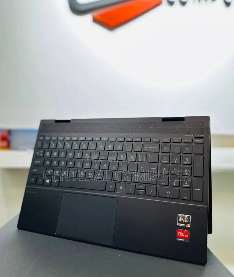 New Laptop HP Envy X360 16GB Intel Core I7 SSD 512GB