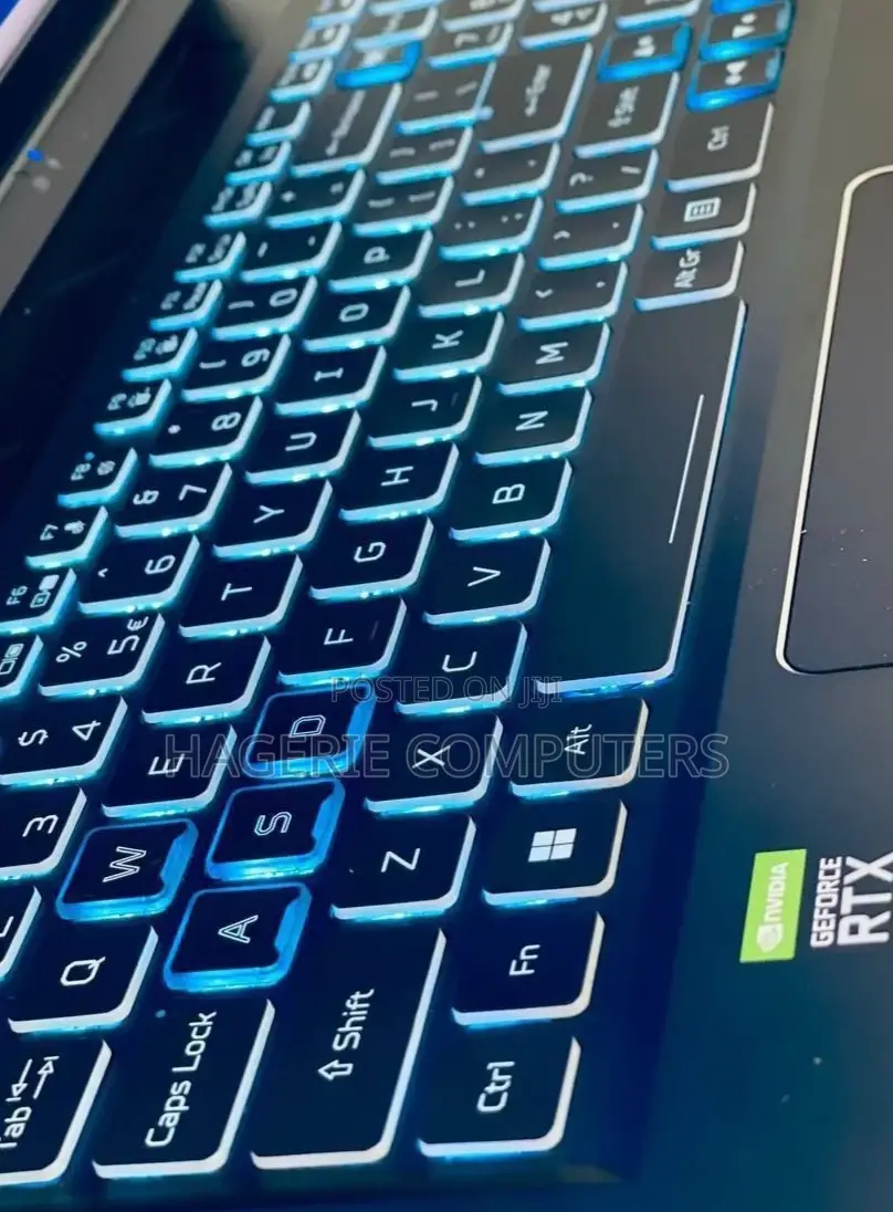 New Laptop Acer Predator Helios 300 16GB Intel Core I9 SSD 512GB