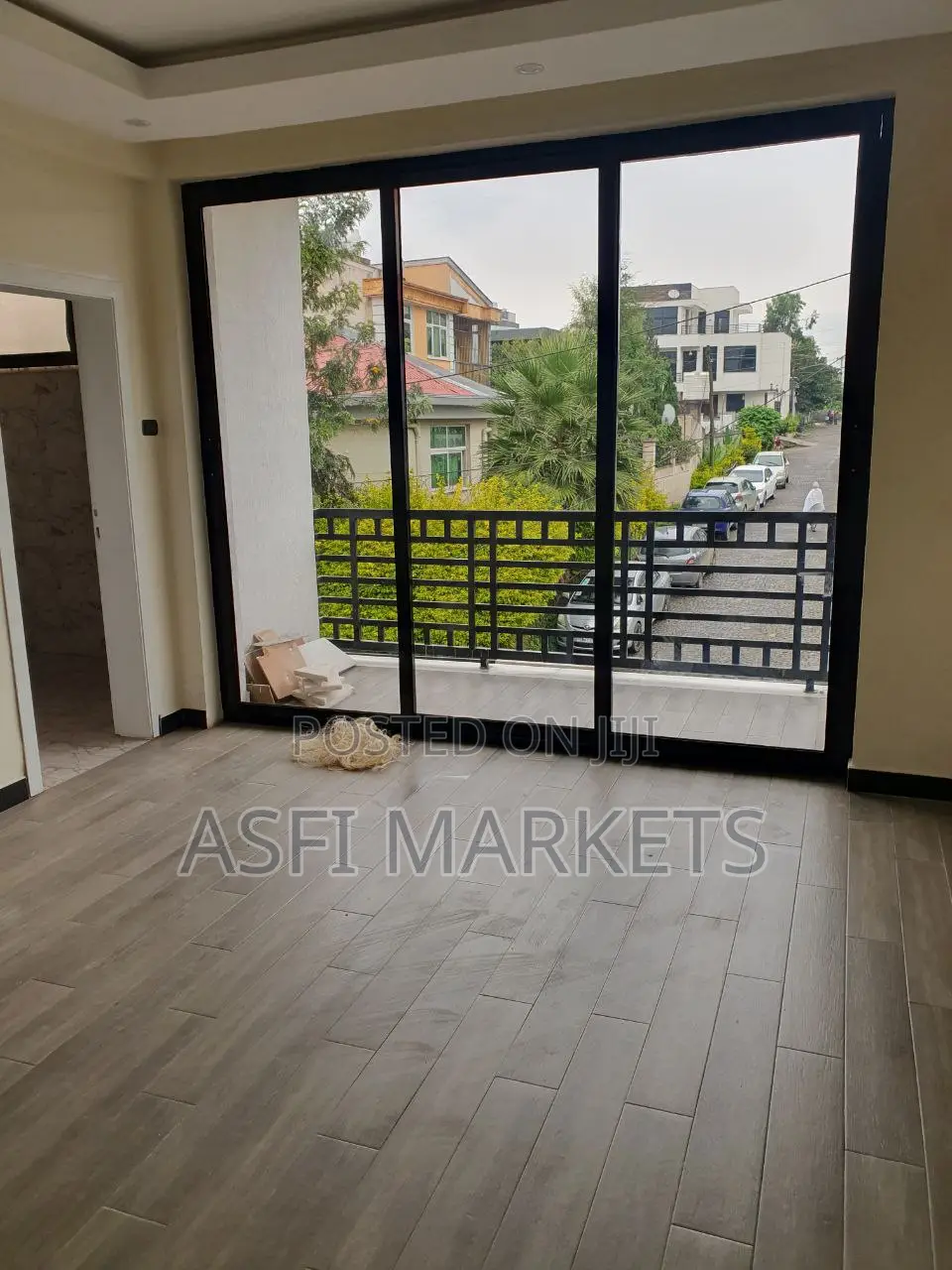5bdrm Villa in Bole for sale