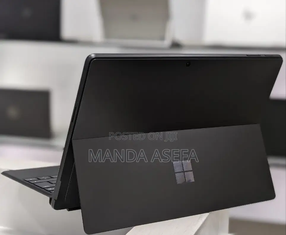 New Laptop Microsoft Surface Pro 9 16GB Intel Core I5 SSD 256GB