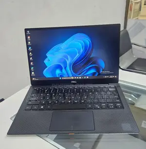 New Laptop Dell XPS 13 9360 16GB Intel Core I7 SSD 512GB