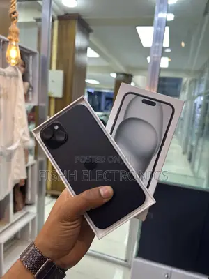 New Apple iPhone 15 Plus 128 GB Black