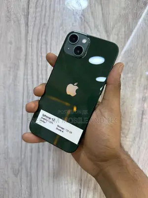 New Apple iPhone 13 128 GB Green