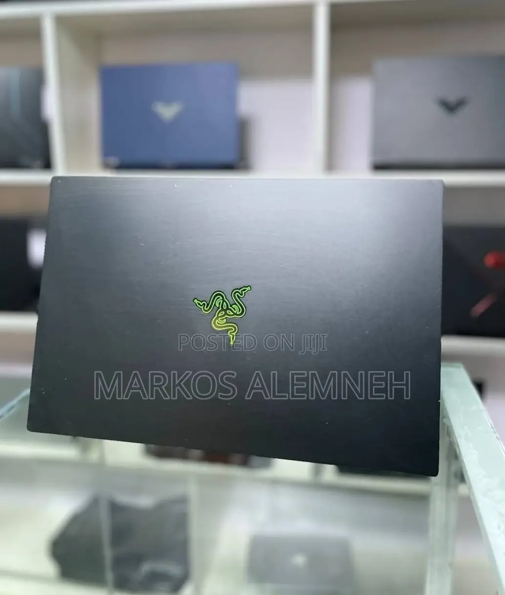 New Laptop Razer Blade 16GB Intel Core I7 SSD 512GB