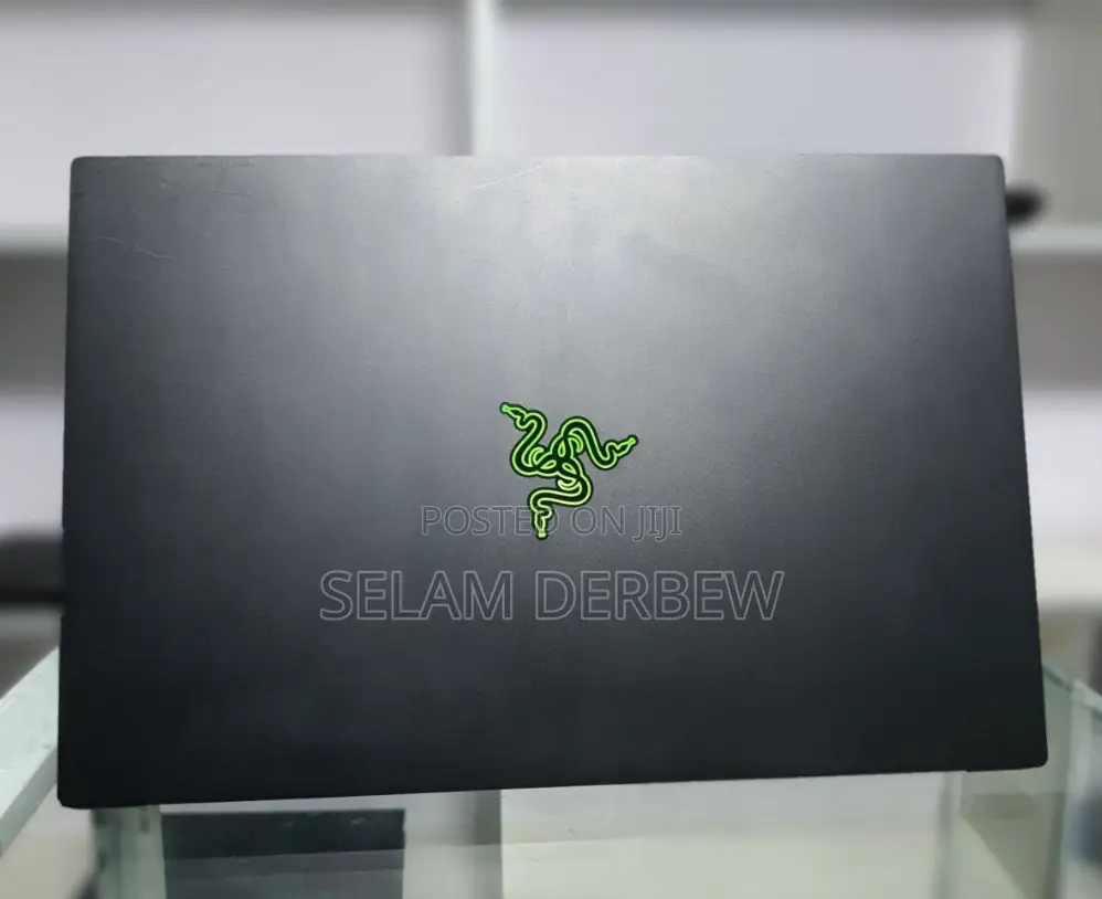 New Laptop Razer Blade 16GB Intel Core I7 SSD 1T