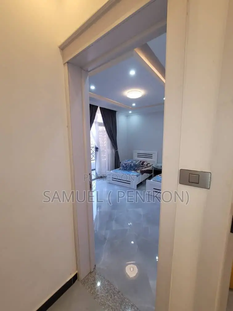 4bdrm Apartment in Apartment, Yeka for sale