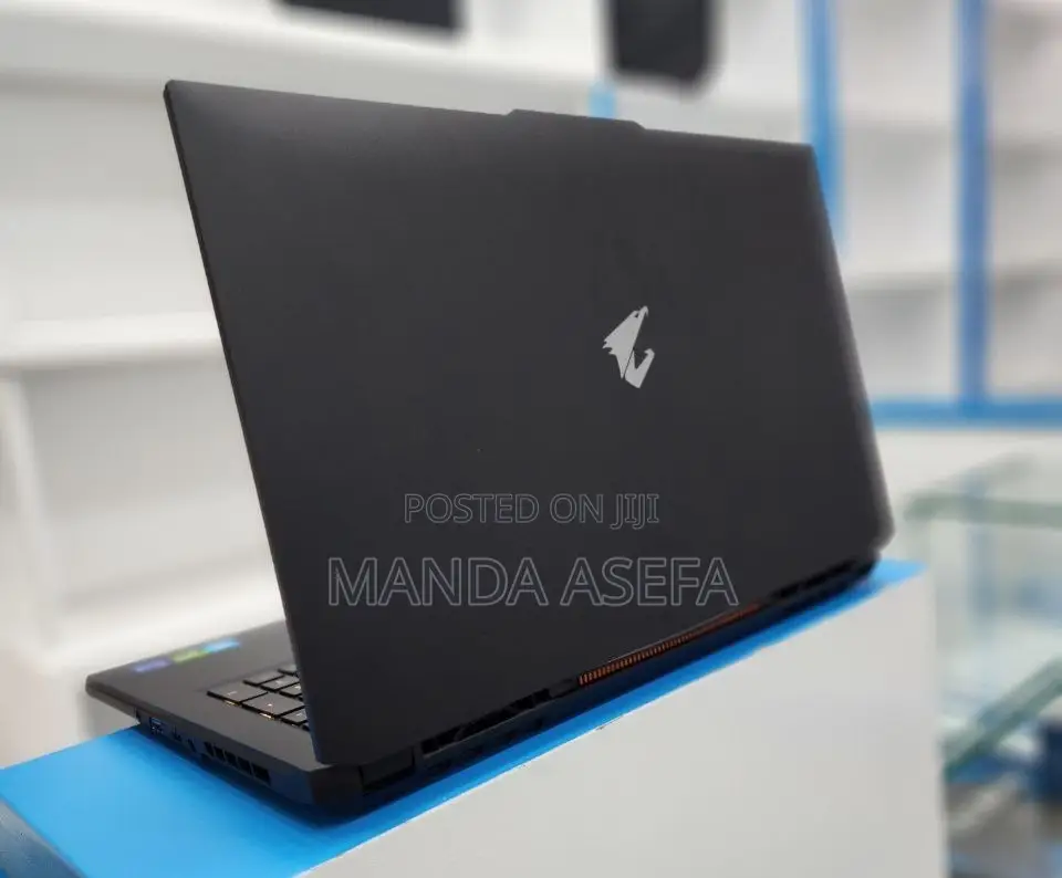 New Laptop 16GB Intel Core I7 SSD 1T