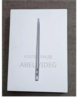 New Laptop Apple MacBook Air 2020 M1 8GB Apple M1 SSD 256GB