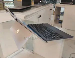 New Laptop Microsoft Surface 4GB Intel Core I5 SSD 128GB