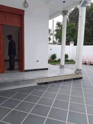 4bdrm Villa in Addis Abeba, Bole for sale