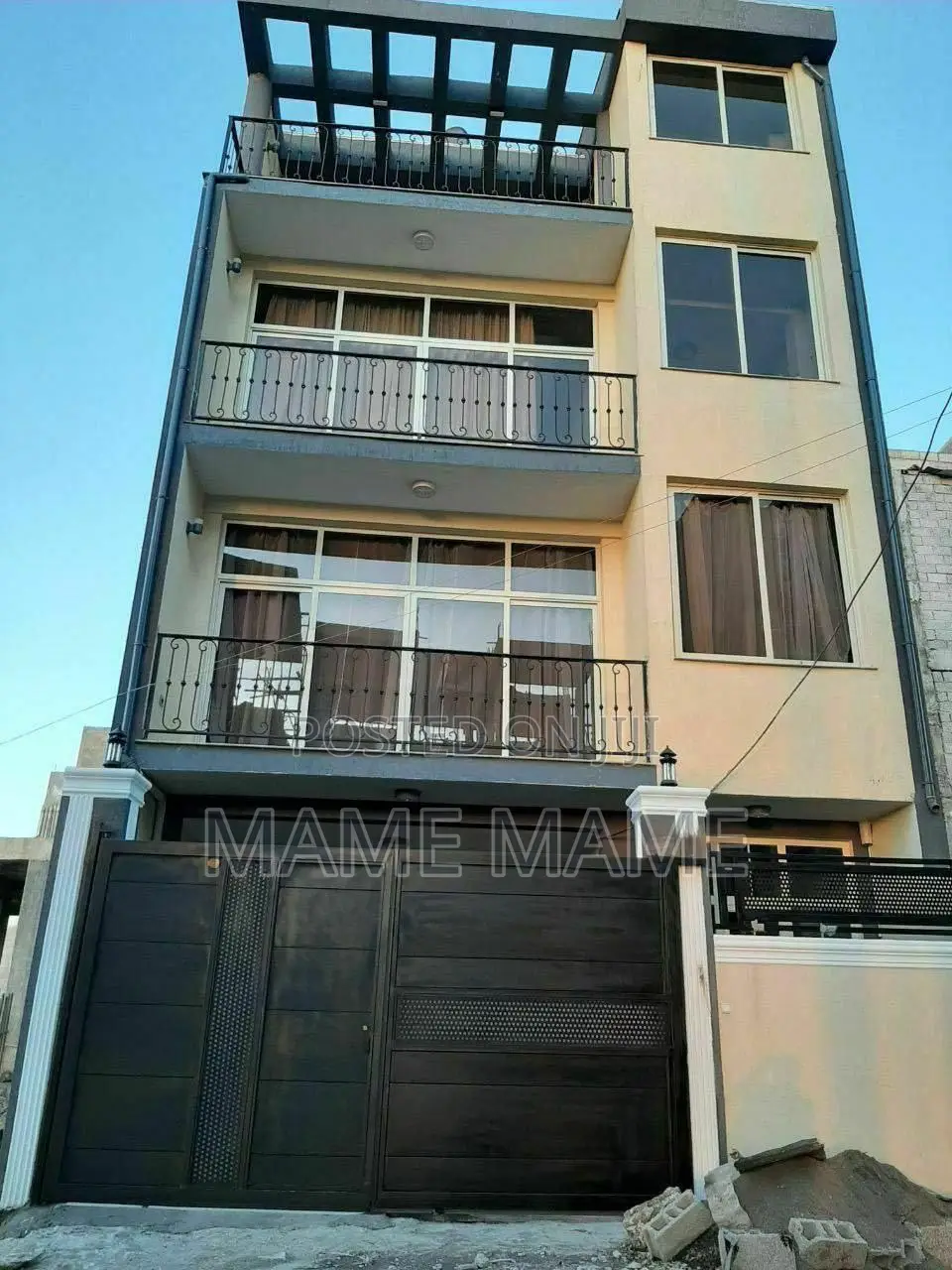 Furnished 5bdrm House in Addis Abeba, Bole for sale