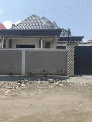 5bdrm Villa in Addis Abeba, Bole for sale