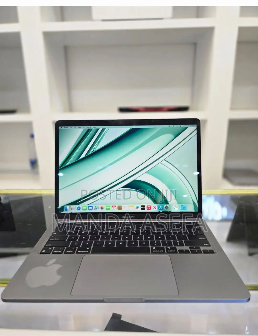 New Laptop Apple MacBook Pro 8GB Apple M2 SSD 256GB
