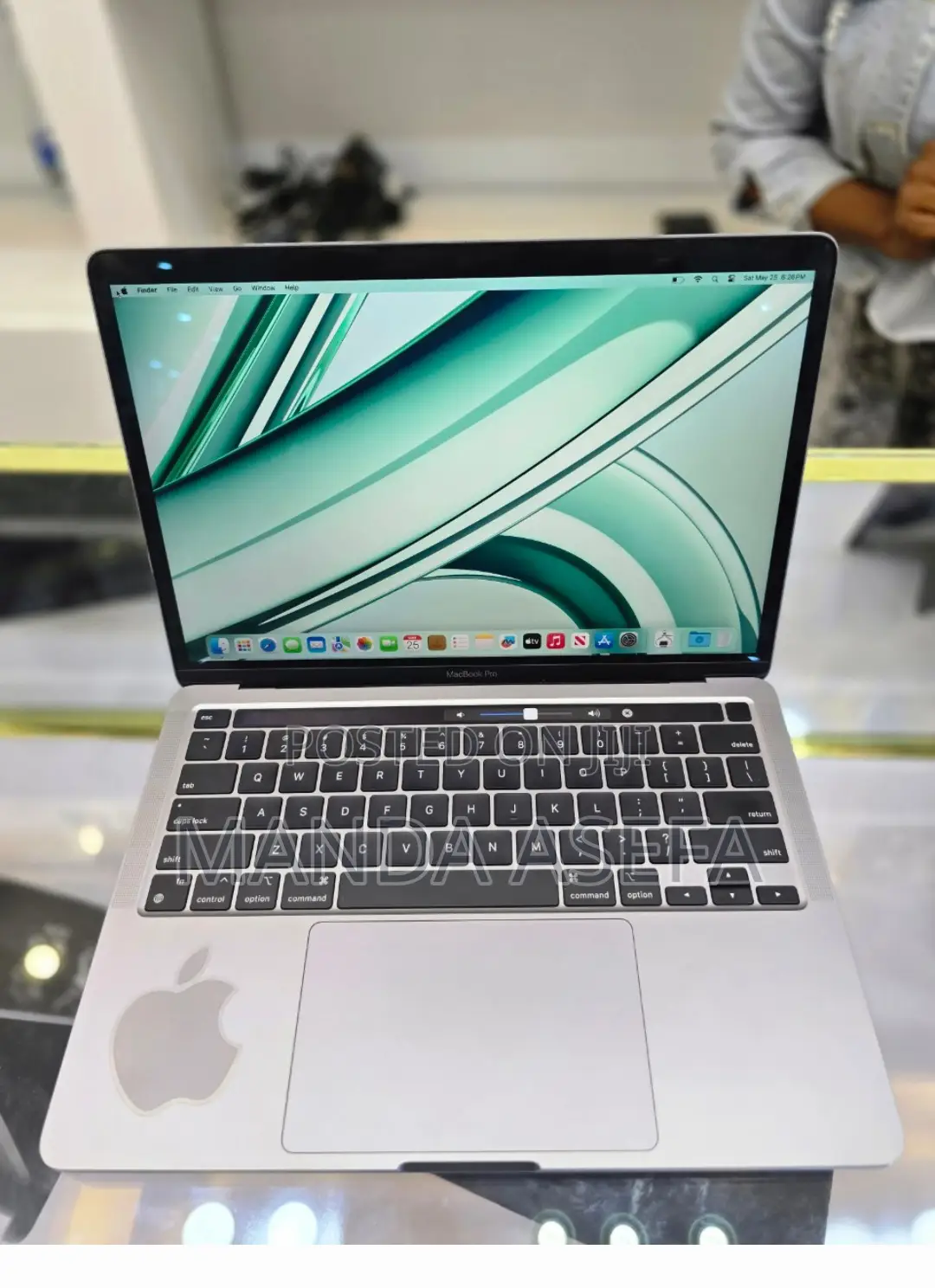 New Laptop Apple MacBook Pro 8GB Apple M2 SSD 256GB
