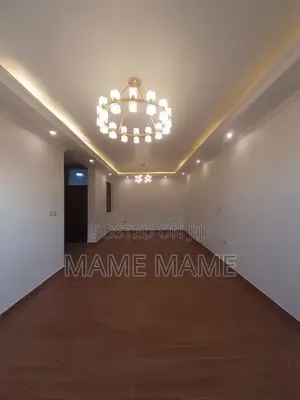 8bdrm House in Addis Abeba, Bole for sale
