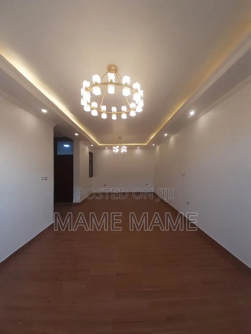 8bdrm House in Addis Abeba, Bole for sale