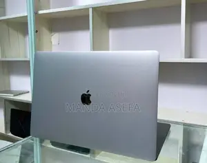 New Laptop Apple MacBook Pro 2019 32GB Intel Core I9 SSD 1T