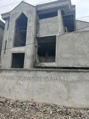 5bdrm House in Addis Abeba, Bole for sale