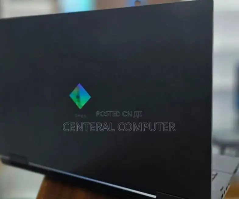 New Laptop HP Omen 17-An188nr 16GB Intel Core I7 SSD 512GB