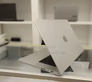 New Laptop Apple MacBook Pro 16GB Apple M2 SSD 1T