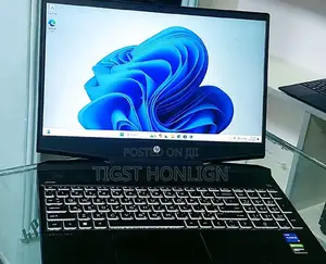 New Laptop HP Pavilion 15 16GB Intel Core I5 SSD 1T