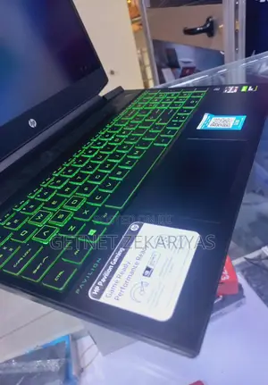 New Laptop HP Pavilion Power 15 24GB AMD Ryzen 5 SSD 256GB