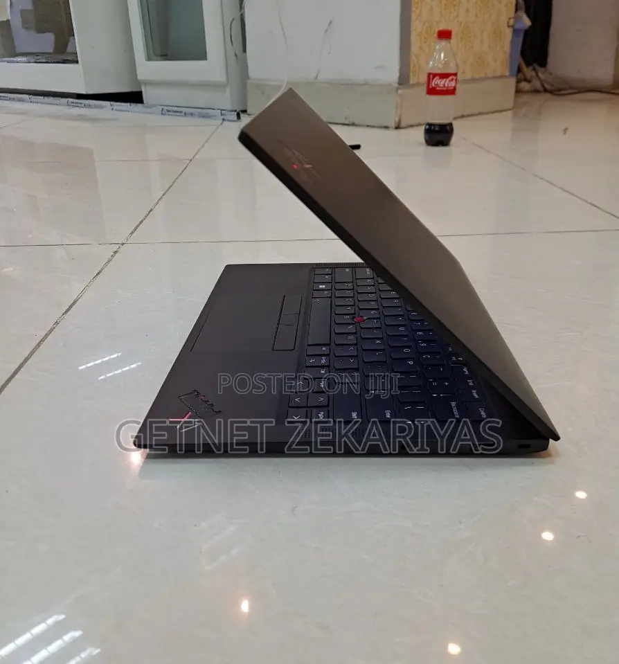 New Laptop Lenovo ThinkPad X1 Carbon 16GB Intel Core I7 SSD 512GB