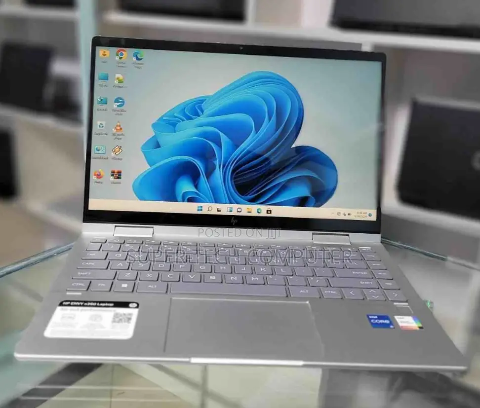 New Laptop HP Envy X360 8GB Intel Core I5 SSD 512GB