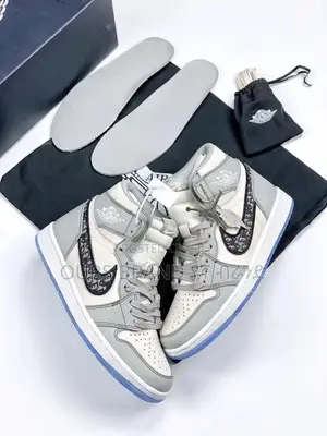 NIKE Air Jordan 1 Retro High X Diorhigh Quality Shoes 