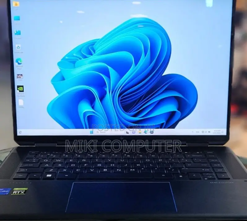 New Laptop HP Spectre X360 16GB Intel Core I7 SSD 512GB