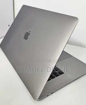 New Laptop Apple MacBook Pro 2016 16GB Intel Core I7 SSD 256GB