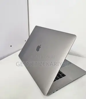New Laptop Apple MacBook Pro 2016 16GB Intel Core I7 SSD 256GB
