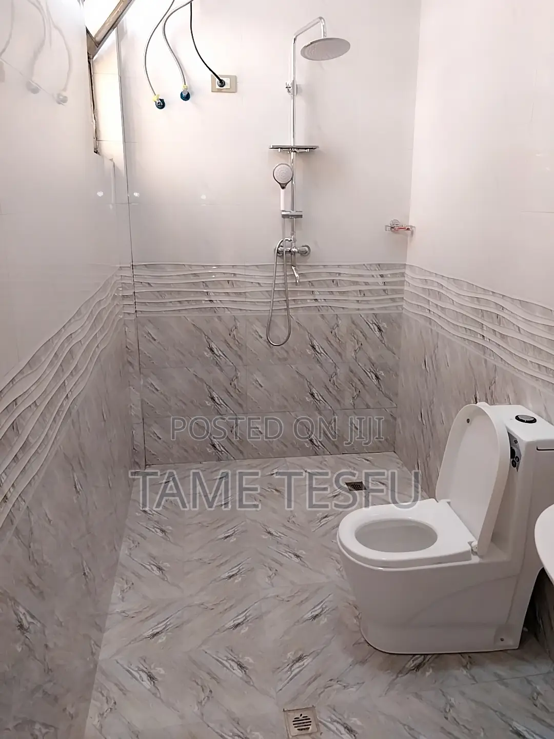 Furnished 4bdrm House in Summit, Bole for sale