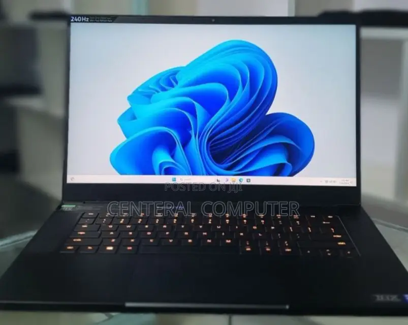 New Laptop HP Omen Pro 16GB Intel Core I7 SSD 1T