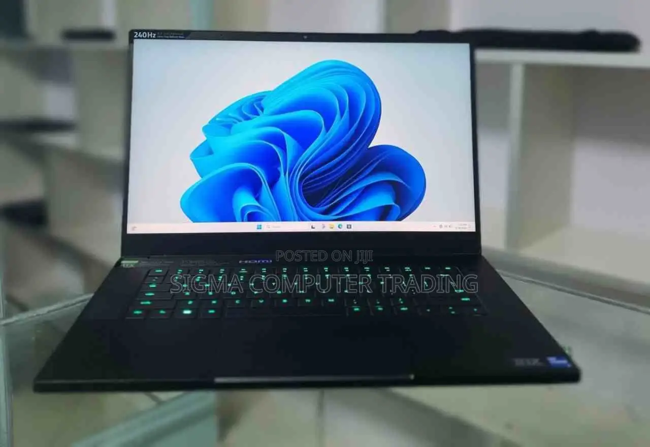 New Laptop Razer Blade 16GB Intel Core I7 SSD 1T