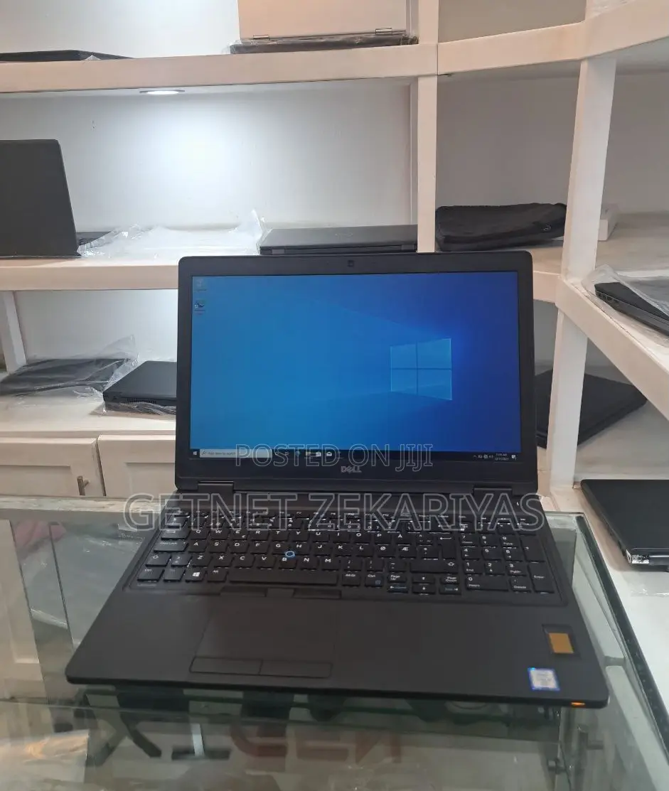 New Laptop Dell Latitude 5580 16GB Intel Core I5 SSD 256GB