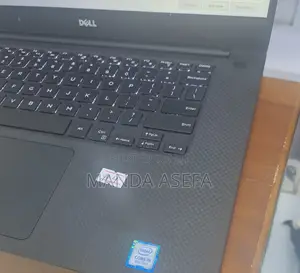 New Laptop Dell Precision 5540 16GB Intel Core I9 SSD 512GB