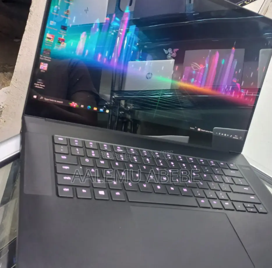 New Laptop Razer Blade 16GB Intel Core I9 SSD 1T