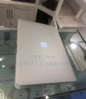 New Laptop Apple MacBook Air 2015 8GB Intel Core I5 SSD 128GB