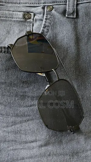 LOUIS VUITTON Eyeglasses for Men and Women Sunglasses