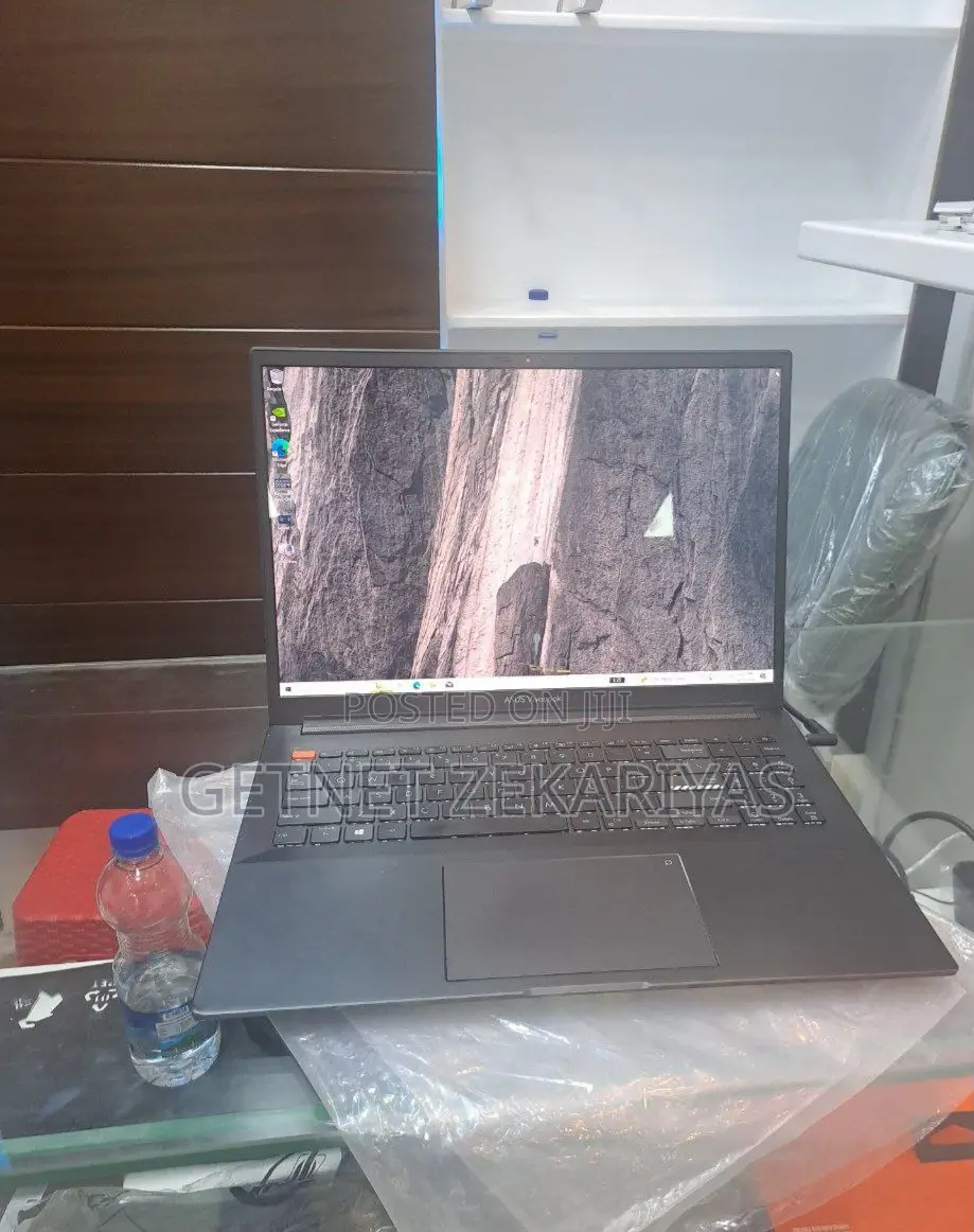 New Laptop Asus VivoBook Pro 15 N580VD 16GB Intel Core I9 SSD 1T
