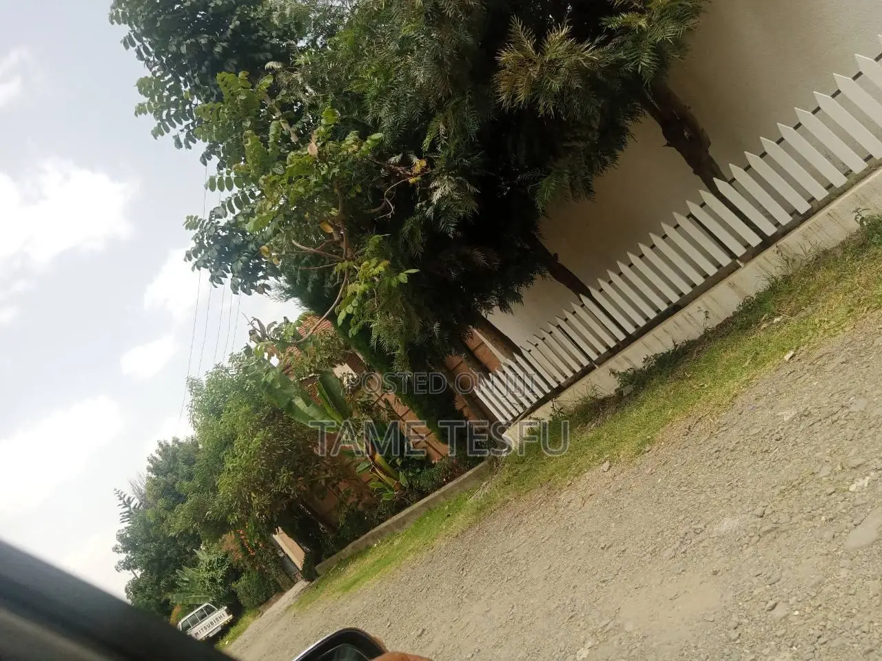 Furnished 6bdrm House in Hayat Compound, Bole for sale