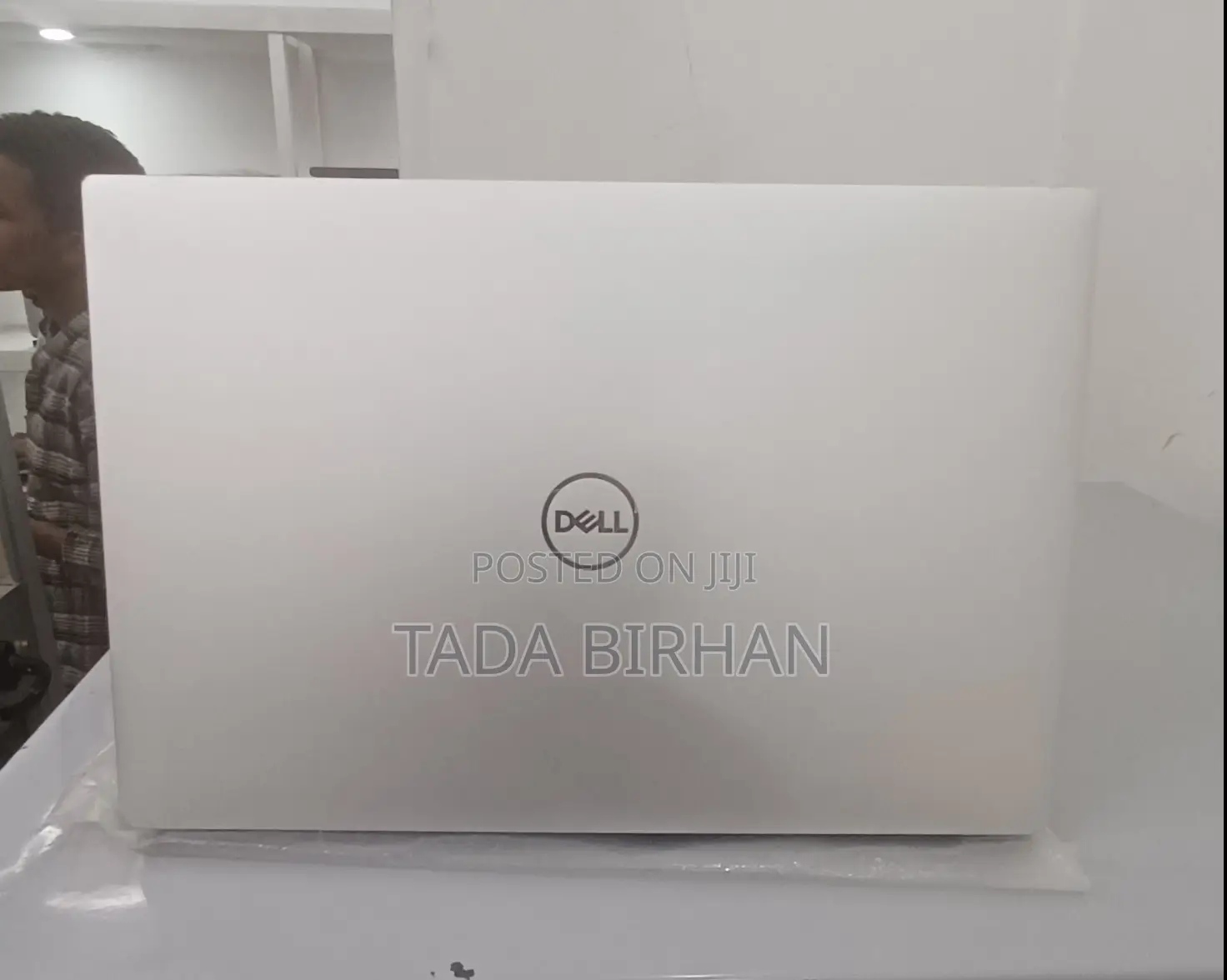 New Laptop Dell XPS 15 16GB Intel Core I7 SSD 512GB